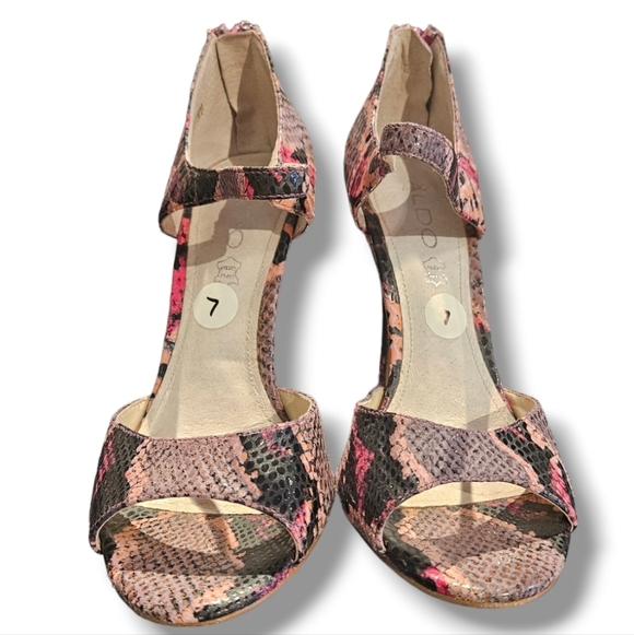 Snakeskin print strappy heels - Picture 2 of 7